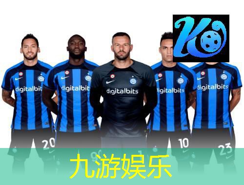 怎么接足球飞球技巧